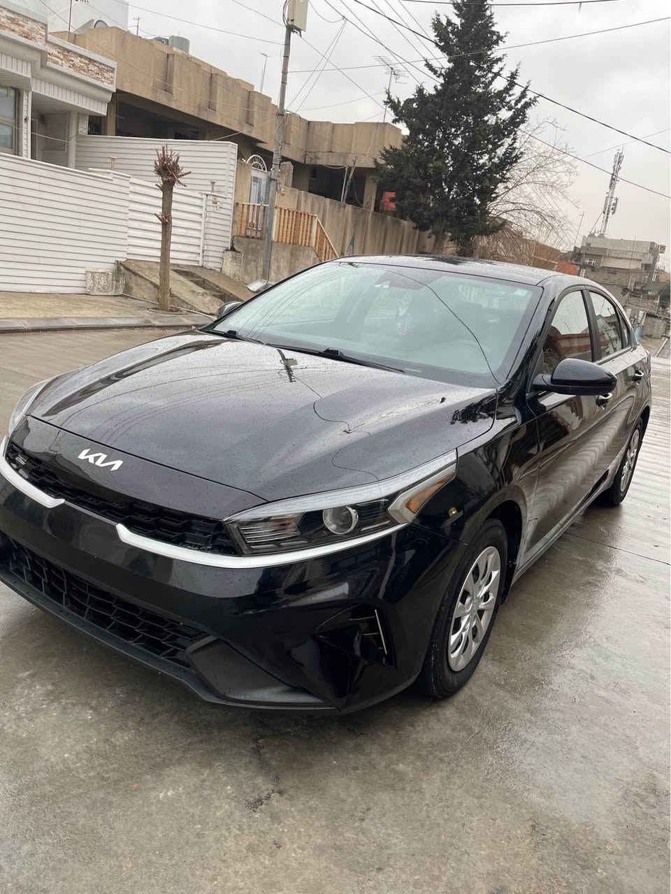 Kia forte.   ( model 2024 )

كلين بي بۆیاخ بێ ئیرباگ ،بی سارد 
رەقەم کاتی نا شکاوە ٣ مانگی لەگەڵە بۆ رەقەم 
مەکینە 2000 دووش 
تحکم ستیرن رادار خەتی جادە حساس پێش و پشت  شاشە گەورە 
 ٣ مۆدی لێخوڕین Sport/Normal/Smart
زۆر مواسەفاتی تر 
2 سویچی لەگەڵە 
سەیارەکە بچوکترین نەقسی نیە جاهیزە
تەنها ٢٦ هەزار ڕۆشتووە 
نرخ   ١44 $ 
ژمارەی مۆبایل    *********** 

Kia forte Model 2024 

‎السلام عليكم ‏

‎كيا فورتي 2024 وارد امريكي

‎کلین بدون صبغ و بدون ايرباك بدون بارد   

‎محرك كير كلشي كفاله 

‎محرك 2000 Doch دوش

‎رادارات جانبيه تحديد النقطه العمياء 

‎رادار خلفي تنبيه عند الرجوع

‎رادار امامي

‎تحديد مسار/ سياقه ذاتيه 

‎اوتو بريك /توقف ذاتي عند الاقتراب 

‎اشاره بل مرايه 

‎شاشه كبيره 

‎فول تحكمات ستيرن 

‎3 انظمة قياده Sport/Normal/Smart

‎كروز مثبت سرعه 

‎حساس اطارات 

‎شاشة ضبط واعطال بل دشبول 
2 سویج ویاها 

‎ماشية 26  الف

‎السعر (١٤٤  $)  

‎العنوان  السلمانية  
الرقم *********** السليمانية, العراق
