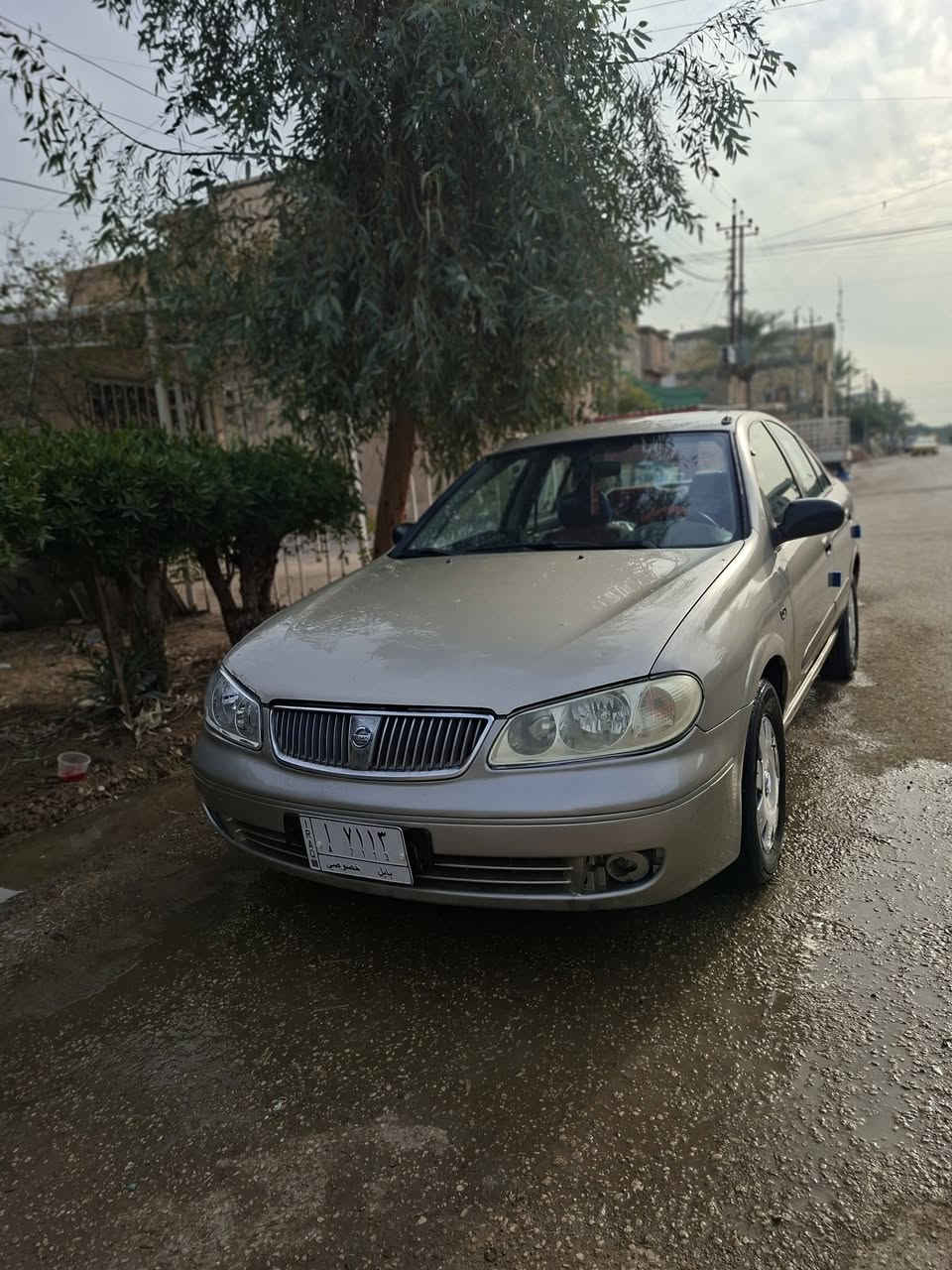 السلام عليكم للبيع نيسان صني ٢٠٠٥ السياره مكفوله كير مكينه صدر حداديه السياره بيه رش صفاح فقط اثر جراد مكان السياره حله مركز مدينه السعر ۸۲ وبيه مجال للطيبين ***********
