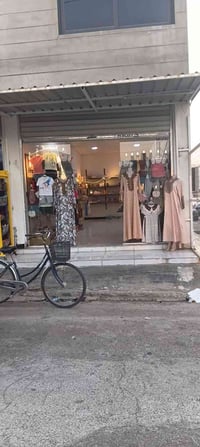 محل اللايجار العنوان شارع الباله الاتصال على هاذه الرقم 07703576851
