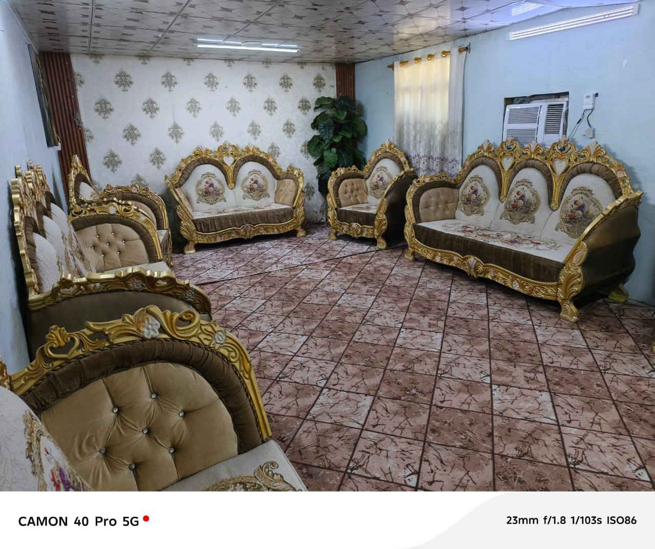 تخم ملكي تسكام 15 نفر نضيف جدا اي ضرر مابي 600 المكان الكاظمية يوجد توصيل ***********
