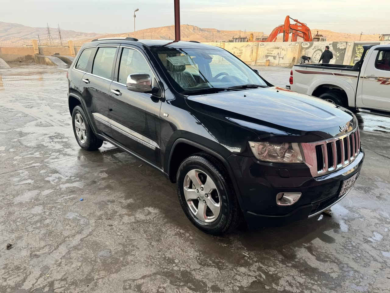 ‏جيب شيروكي موديل 2012  محرك 6 خليجي فول مواصفات ‫ ‫1‏÷1‬ فول الفول كل المواصفات موجودة بيها صبغ شبر بلجاملق ‏الأمامي فقط بدون دواخل سيارة باسمي ￼ كير محرك صدركلو شرط السعر 190 وبيه مجال***********+     ***********
