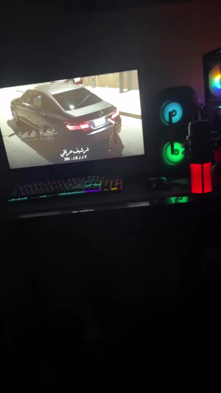 � للبيع PC Gaming Setup متكامل – بحالة ممتازة وجاهز للاستخدام 🔥
إذا تبحث عن جهاز قوي للألعاب، البث المباشر، التصميم أو المونتاج، فهذا الجهاز جاهز بالكامل ولا يحتاج أي إضافات.

💻 مواصفات الجهاز

🖥️ المعالج: Intel Core i5-11400F
✔️ 6 أنوية و12 مسارًا، أداء ممتاز للألعاب والبرامج الثقيلة.

🎮 كرت الشاشة: RTX 3060 12GB Palit Dual
✔️ أداء قوي مع دعم Ray Tracing وDLSS وتشغيل أحدث الألعاب بكفاءة.

⚡ الرام: 16GB (2×8) Corsair Vengeance 3600MHz
✔️ سرعة عالية وأداء سلس.

🛠️ اللوحة الأم: Gigabyte B560M DS3H
✔️ لوحة مستقرة وعالية الجودة.

🚀 التخزين
• SSD 128GB لتشغيل النظام بسرعة.
• HDD 1TB لتخزين الألعاب والملفات.

🔋 مزود الطاقة: ABKONCORE 700W 80+ Plus
✔️ كفاءة عالية وثبات ممتاز.

❄️ المبرد: ABKONCORE T404B RGB
✔️ تبريد ممتاز مع إضاءة RGB.

🌈 الكيس: MSI MAG Vampiric 100L RGB
✔️ تصميم احترافي وتهوية ممتازة.

⸻

🖥️ الملحقات

⭐ شاشة MSI MAG 275QF – 27 إنش

✔️ دقة 2K QHD (2560×1440) لصورة فائقة الوضوح.
✔️ 180Hz لتجربة لعب سلسة جدًا.
✔️ Rapid IPS بألوان ممتازة وزوايا رؤية واسعة.
✔️ 0.5ms زمن استجابة سريع جدًا.
✔️ تدعم Adaptive Sync لمنع تقطيع الصورة.
✔️ مناسبة للألعاب، التصميم، المونتاج والاستخدام الاحترافي.

🔊 سماعات شاشة خارجية (Speaker 2.0)

🎙️ ميكروفون FIFINE مع Stand وPop Filter

🔋 UPS Bluestorm 1500VA

⌨️ GALAX Stealth 03 RGB

🖱️ GALAX Slider 01 RGB

🎮 FANTECH Elgato

🌈 Mousepad RGB بطول متر كامل

⸻

✅ الجهاز يعمل بكفاءة ممتازة.
✅ جميع القطع بحالة ممتازة.
✅ مناسب للألعاب، البث المباشر، التصميم، المونتاج والاستخدام اليومي.
✅ الجهاز جاهز للتجربة والفحص قبل الشراء.

💰 السعر: 1,400,000 دينار عراقي (قابل للتفاوض بالمعقول).

📍 الموقع: ذي قار 

📞 للتواصل: ***********
