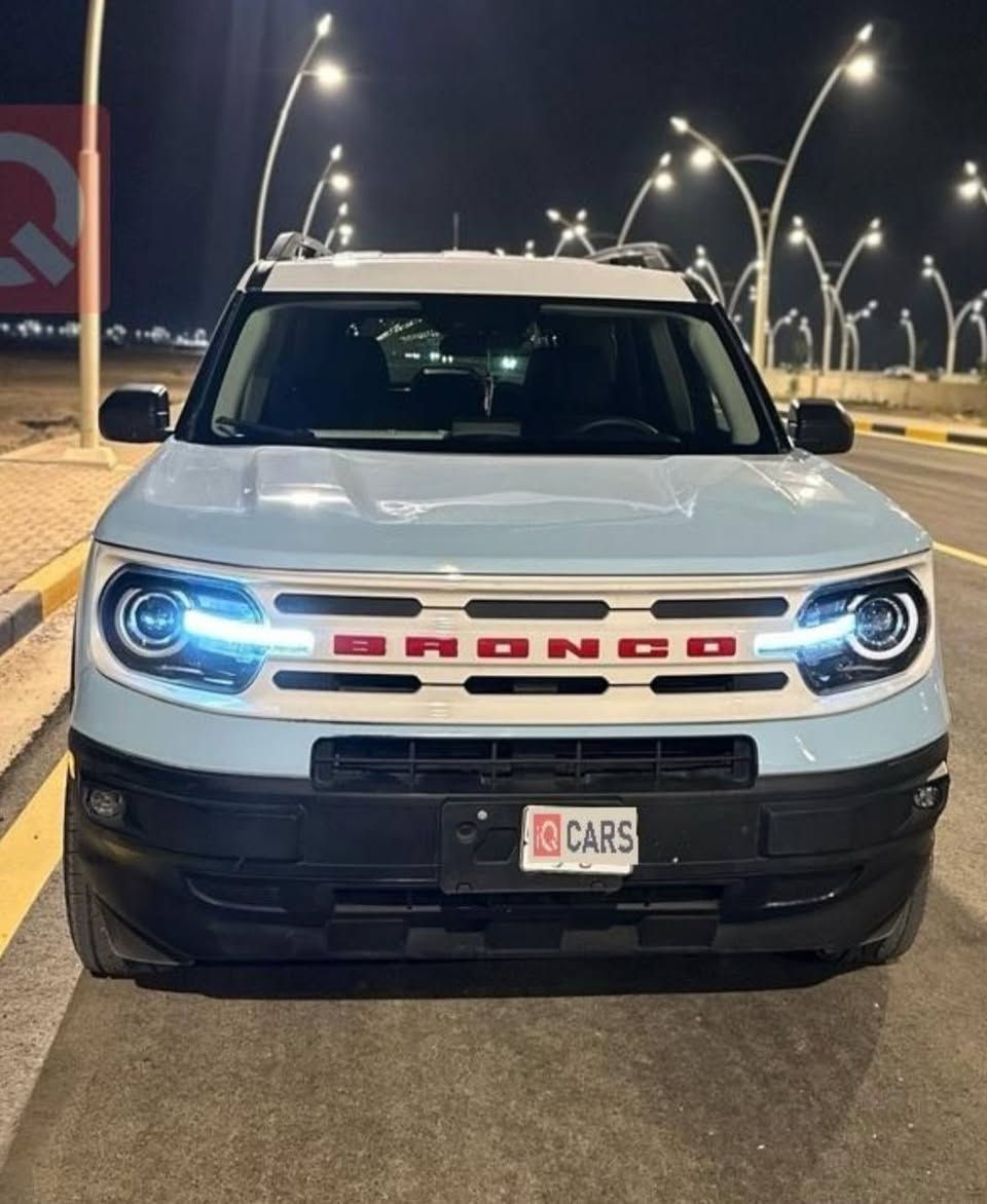 السلام عليكم ورحمة الله وبركاته
سياره فورد برونكو سبورت موديل 23 رقم كركوك سنويه بسمي ماشيه ٩٠٠٠ ميل قفل مركزي مع قفل رمز لفتح الابواب * الضرر چامرلق امامي وجزء من البونيد عالبلاد مصبوغ * 5انواع من القياده مع العديد من المواصفات 
السعر 17000$
للاستفسار *********** كركوك
