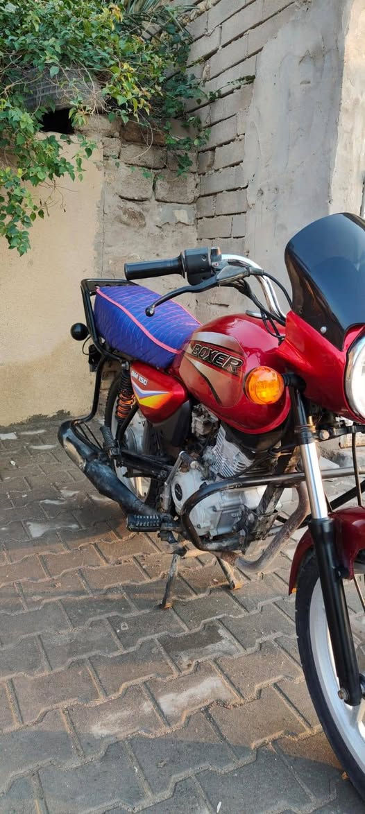 بوكسر موديل 18 رقم او سنويه بسمي تحويل ثاني يوم كلشي شغال السعر 1600
 العنوان بصره قضاء الهوير
*********** المدينة, البصرة
