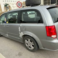 دودج جراند كارافان • ٢٠١٨ • ٣ قطع