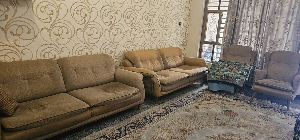 غراض مستعجل بيعها التخم ب٢٥٠ والميز ٢٠٠ والزولية كاشان ٢٠٠


**إذا كنت صاحب هذا الإعلان وتريد حذفه لأي سبب، رجاءا أرسل رسالة إلى الدعم الفني**