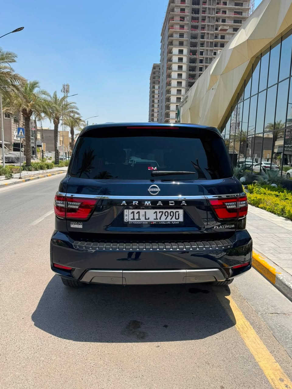 للبيع نيسان أرمادا 2022 Limited
مواصفات الفول 1 / 1
* فئة: Limited
* محرك V8 سعة 5.6 لتر
* كير أوتوماتيك 7 سرعات
* نظام دفع رباعي (4WD)
* داخلية جلد فاخرة
* شاشة كبيرة مع Apple CarPlay وAndroid Auto
* كاميرات 360°
* حساسات أمامية وخلفية
* فتحة سقف
* تشغيل بصمة 
* مقاعد كهربائية
* مثبت سرعة
* إنارة LED
* جنوط ألمنيوم
*ماشيه 74 ألف

*الحادث فقط جاملغ خلفي

*السعر 370

✅ السيارة مغلفة بالكامل بطبقة حماية PPF 

للأستفسار  ***********
