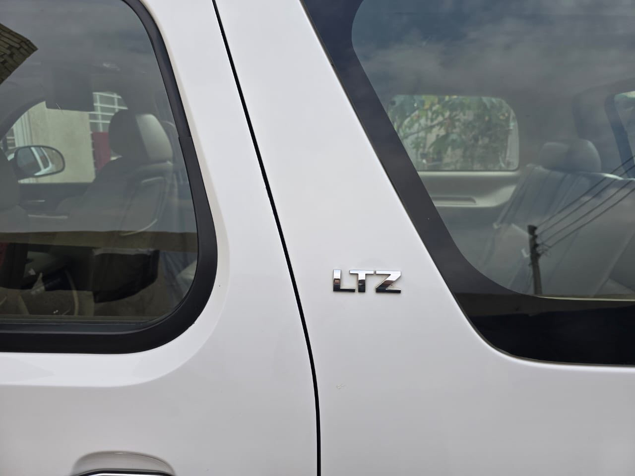 تاهو 2007 LTZ
ادوات كفاله عامه من الضربه والصبغ والتبديل والكصه ومن كلشي مكانها ميسان ‭0771 053 3343‬
