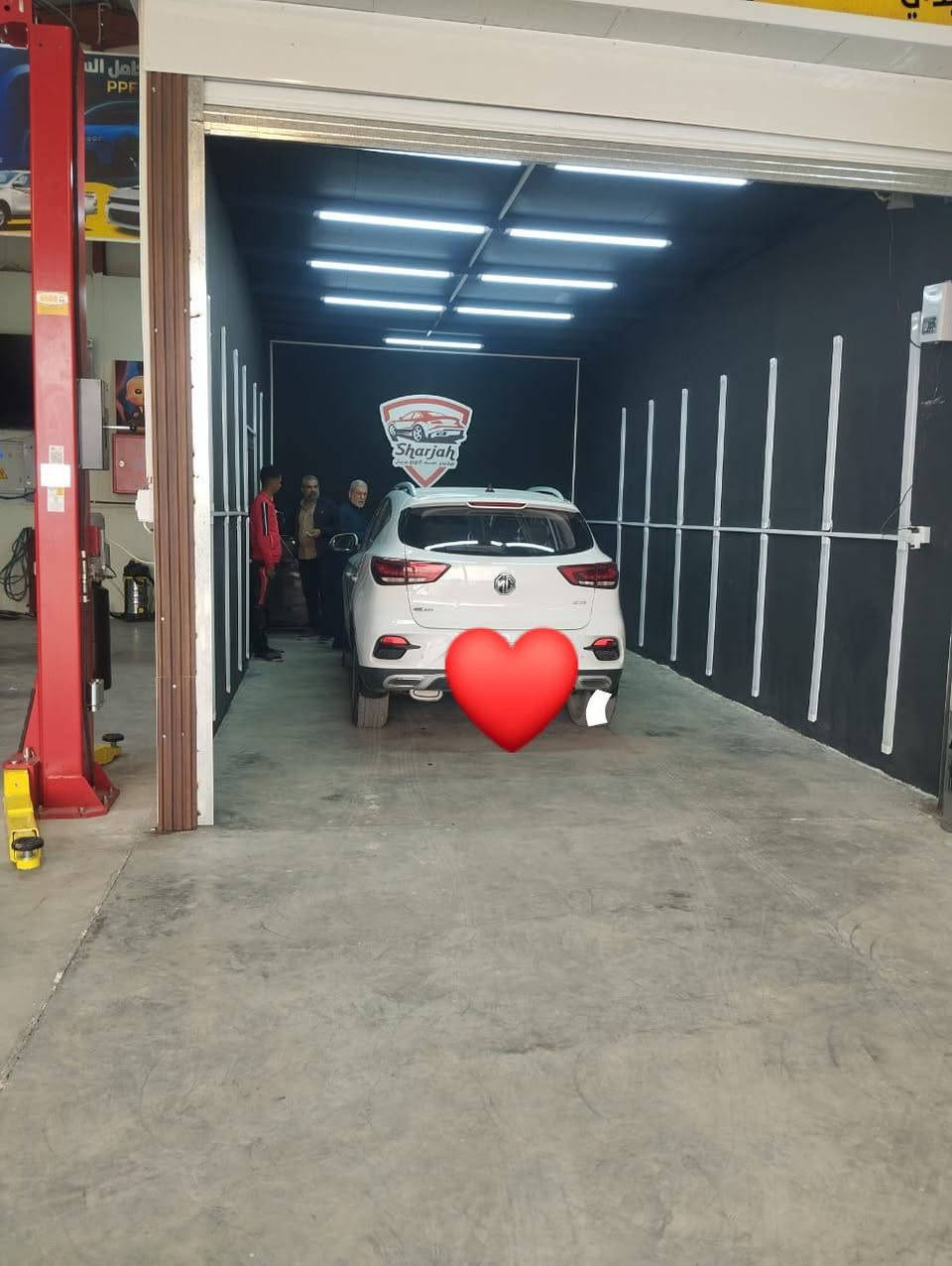 مرحبا
للبيع سياره نوع.     .MG ZS
موديل.2022
فول فول مواصفات رقم بغداد دولي الجديد 
العنوان بغداد ✅ 
السعر 130ورقه وبيه مجال لشراي
استفسار اتصل عل الرقم ***********
