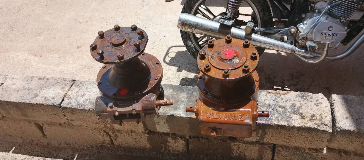 السلام عليكم للبيع اكسلات مرشه اخريف وسعدان صدامي ماشتغل يحتاج جبن وبوربرنات العنوان سامراء منطقة الطيوب ***********
