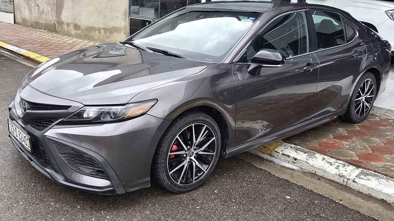 كامريSE موديل 2022 ماشي ٤٩ الف ميل فقط قطعه ونصف والتقرير موجود بلمنشور الاتصال ***********
