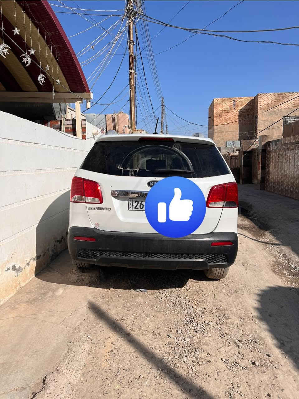 السلام عليكم  سورنتو كلين موديل 2012 6 سلندر 7 راكب مكفوله من ضربه وصبغ  سعره 150 وبيه مجال  للاستفسار ***********. او مراوس بسياره حسب القناعه
