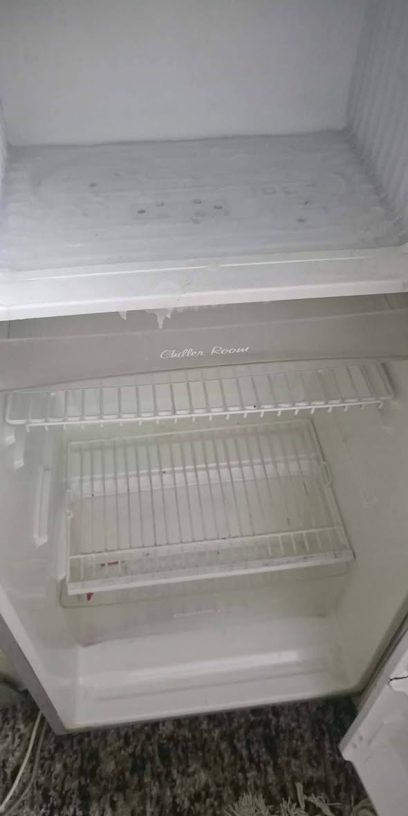 اغراض بيت للبيع نضيفة واكو بيهن جديد بأسعار مناسبة مكانهم ابو غريب حي الصديق شارع عشرين


**إذا كنت صاحب هذا الإعلان وتريد حذفه لأي سبب، رجاءا أرسل رسالة إلى الدعم الفني**