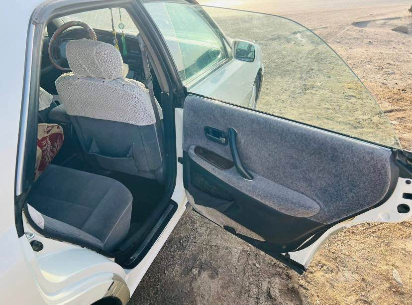 السلام عليكم ورحمة الله وبركاته  راس الثور باسمي مديل ٩٦ سياره جديده نضيفه مكفوله من الكص ونقل جثه حداديه جديده ميه بل ميه مكينه وكير جدد سياره رقم بصره انكليزي سياره جاهزه مابيه اي نقص ومكانها بصره سفوان السعر 115وبيها مجال بصيط للاستفسار *********** Singapore
