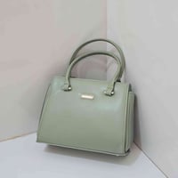 جديد • توصيل العراق • محل حقائب