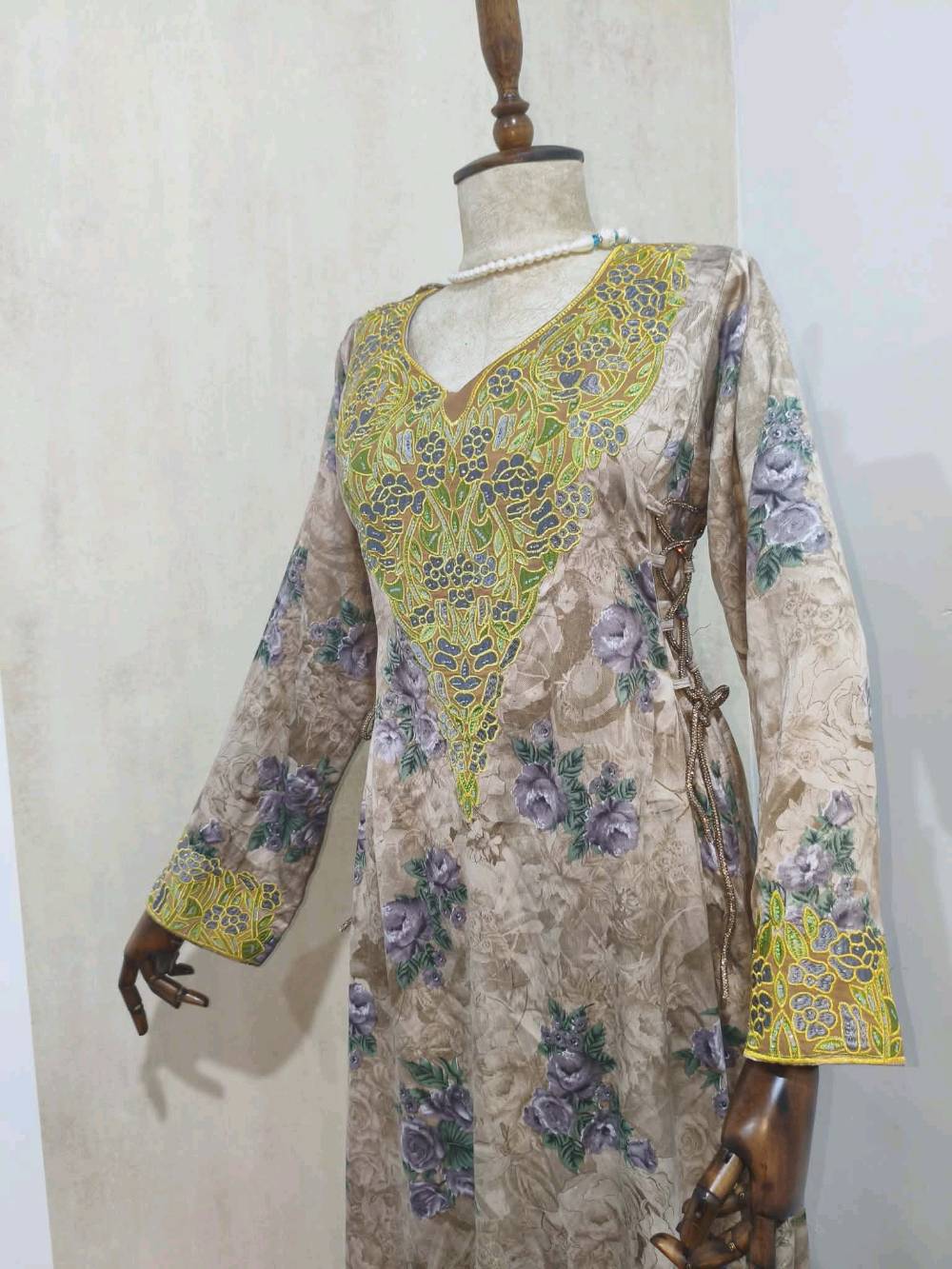 ملکان نسائي نظيف 