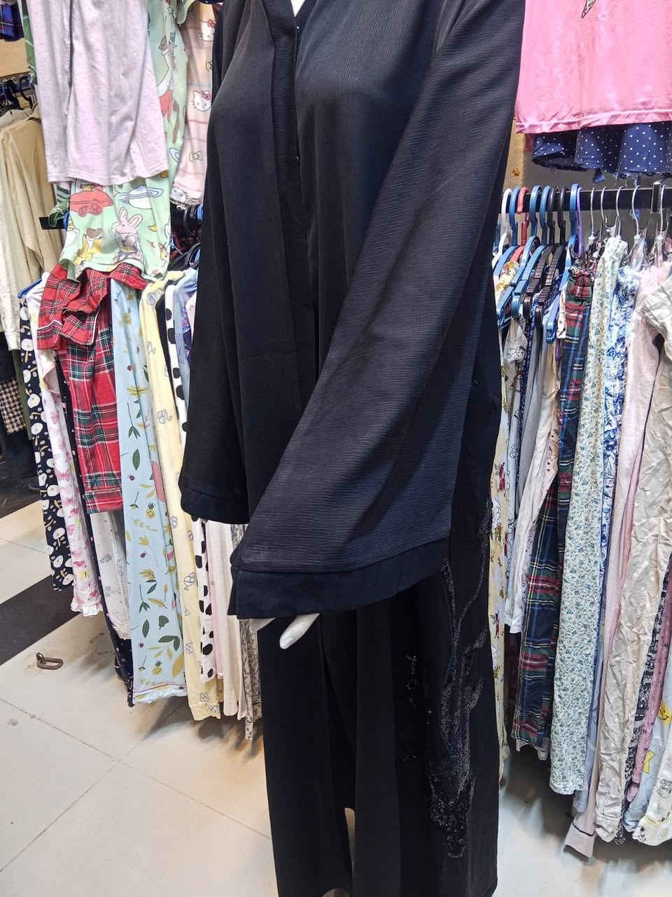 زبائنا ومتابعينا الكرام توفرت العابايات الاماراتي الخليجي وقماش درجه أولى واكثر من خمسين موديل وجميع الاحجام متوفره


**إذا كنت صاحب هذا الإعلان وتريد حذفه لأي سبب، رجاءا أرسل رسالة إلى الدعم الفني**