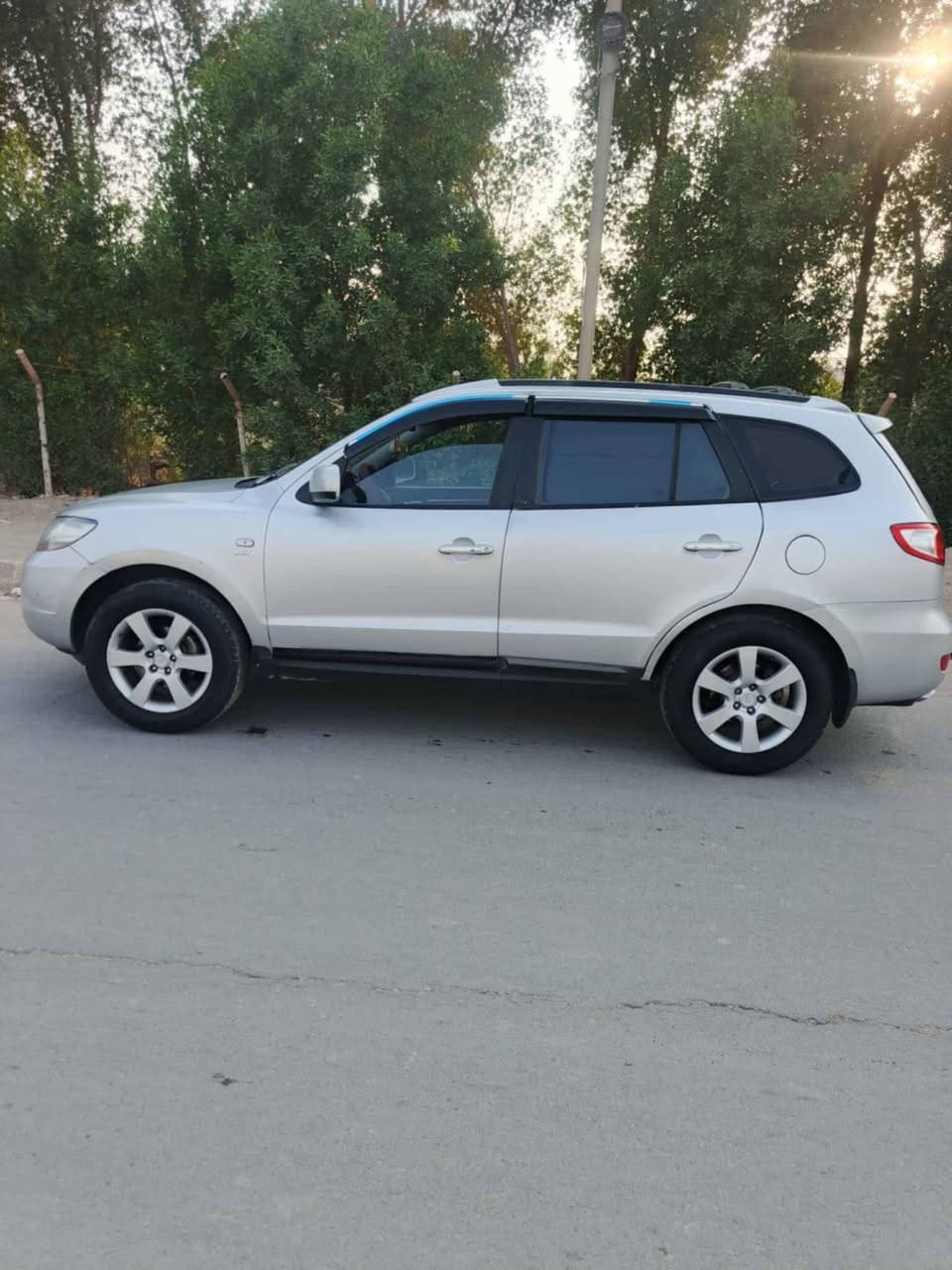 سلام عليكم مرخصت صاحب الكروب المحترم البيع سنتافيه ادوات كصتهه جنطه 2010 كاز سوبر جارج سياره خير من الله من كير ومكينه وحداديه وتبريد تخم تاير جديد 7راكب السياره مابيهه نقص بكد البرقي بيع او مراوس حسب القناعه مكان بغداد ***********
