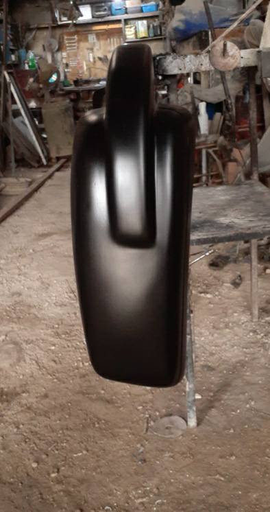 مرايا ترفيكو موديل 2001 صناعة محلية 
​بـ ورشة ابو احمد لبيع المرايا البولمن الجديدة وتصليحه ، عم نقدملك مرايا مشغولة بقوالب خاصة، بتجمع بين المتانة والشكل.

​صناعة محلية: شغل مكلّف ومتين، مصبوبة لتتحمل السفر.

​مكفولة من الاهتزاز: أهم شي عنا ثبات المرايا ع الطريق.

​نظافة وكالة: جودة عالية وقالب ميزان مية مية.

​📍 العنوان: حلب - الراموسة - شارع الحرية.
📞 للتواصل والاستفسار  [00963944556341]
🚚 متوفر شحن ضمن سوريا وخارج سوريا


**إذا كنت صاحب هذا الإعلان وتريد حذفه لأي سبب، رجاءا أرسل رسالة إلى الدعم الفني**