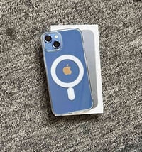 13 عادي لون بحري ذاكره 128 بطاريه 85   مكفووول ع فحص والضمان  السعر 40...