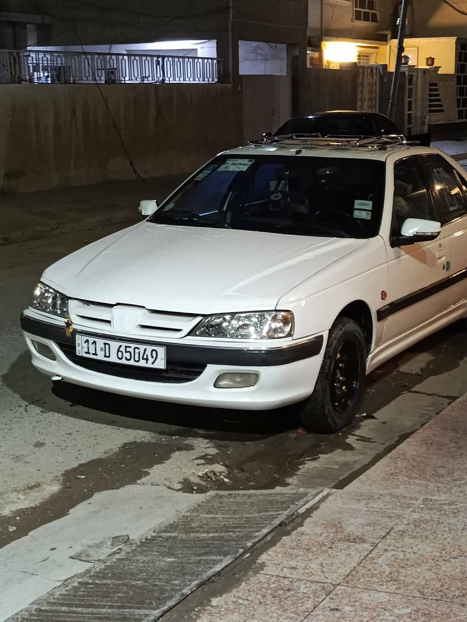 سلام عليكم 
بيجو بأرص للبيع موديل ٢٠١١
باسمي ثاني يوم تحويل 
سياره حلوه وناصبه 
بدون ضربه مكفوله من ضربه
مكفوله كير محرك كهربائيات
كير محرك فرنسي
سياره بيه بس جاملغ يمنه صبغ 
سياره جاهزه 
صدر نص عمر 
تخم تأير
زنون 
سعر ٥٠ 
وبيه مجال للطيبين
مكاني بغداد الدوره
رقم *********** وتساب
