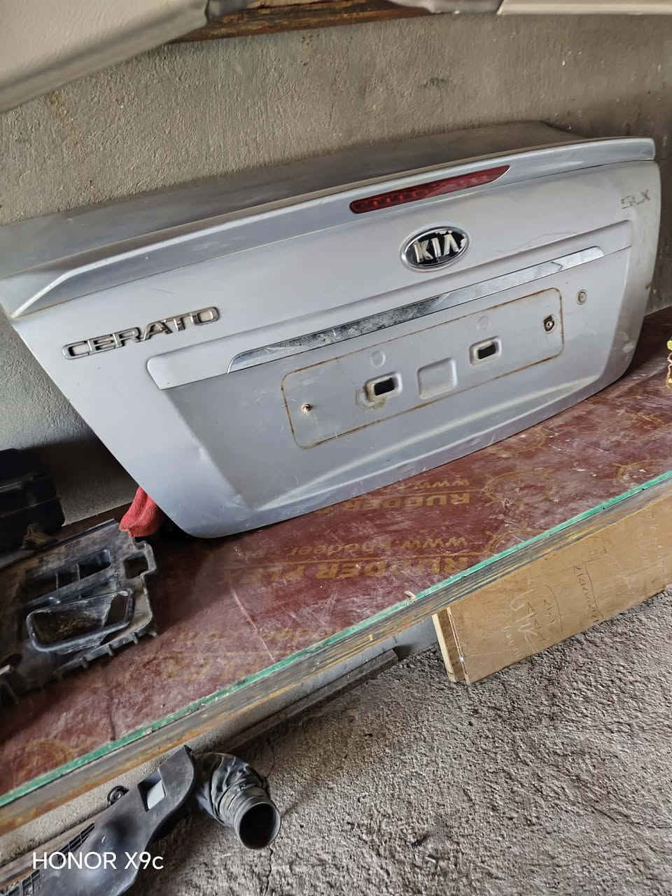 سلام عليكم اخوان قطع غيار تفصيخ متوفر كفت غراض سبكترا سيراتو عنوان حله نادر مقابيل معمل ثلج ***********  واتساب
