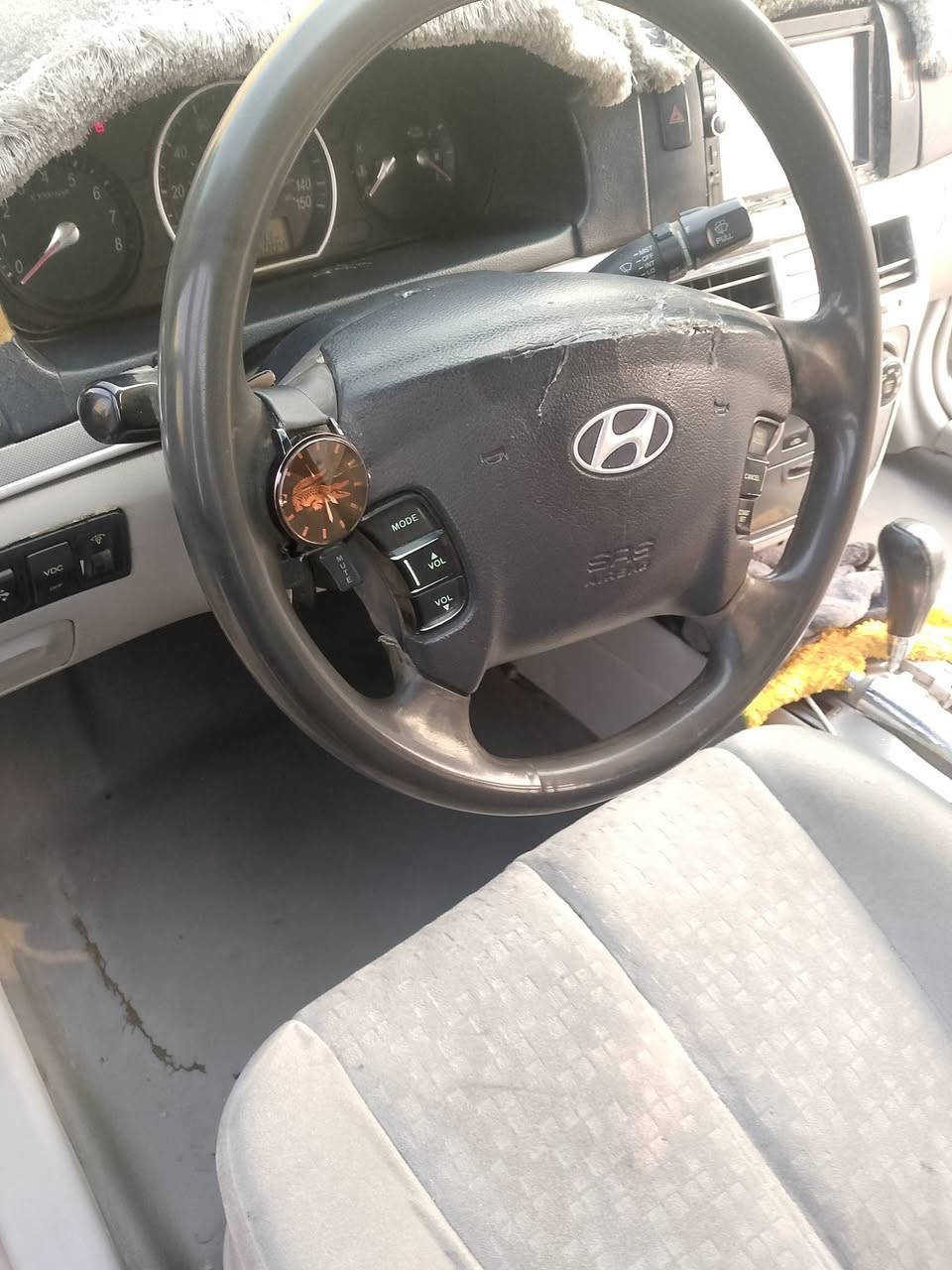 السلام عليكم سياره للبيع سوناتا 2007 ماكينه وقير جديد تخم تاير حداديه خير من اللهه عوسها صبغ رقم التليفون ***********
