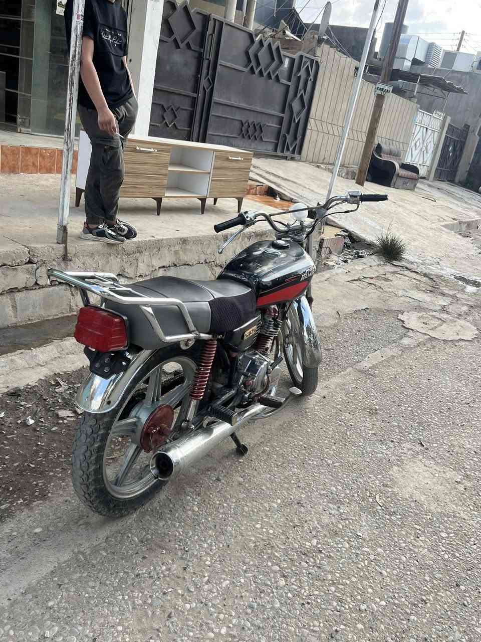 سلام عليكم ورحمة الله وبركاته ماطور  نامه برو موديل ٢٠١٧ كهربائيات كامله سويج أي عيب مابي لا بخار لا صرف محرك مجفت تيارات جدد عنوان كركوك حي واسطي  سعر ٢٥٠ و بي مجال لطيبين إذا مو شراي لا تعامل ***********
