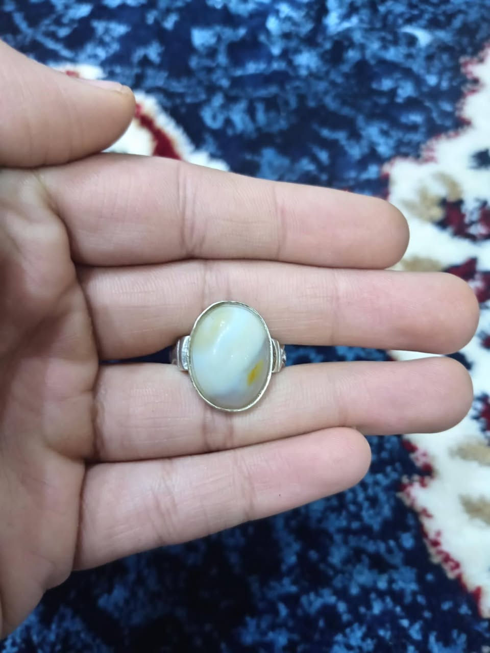 خاتم عقيق سليماني
صياغه ثقيله  ٩٢٥ محتومه 
٣٥ مع توصيل سعر ثابت


**إذا كنت صاحب هذا الإعلان وتريد حذفه لأي سبب، رجاءا أرسل رسالة إلى الدعم الفني**