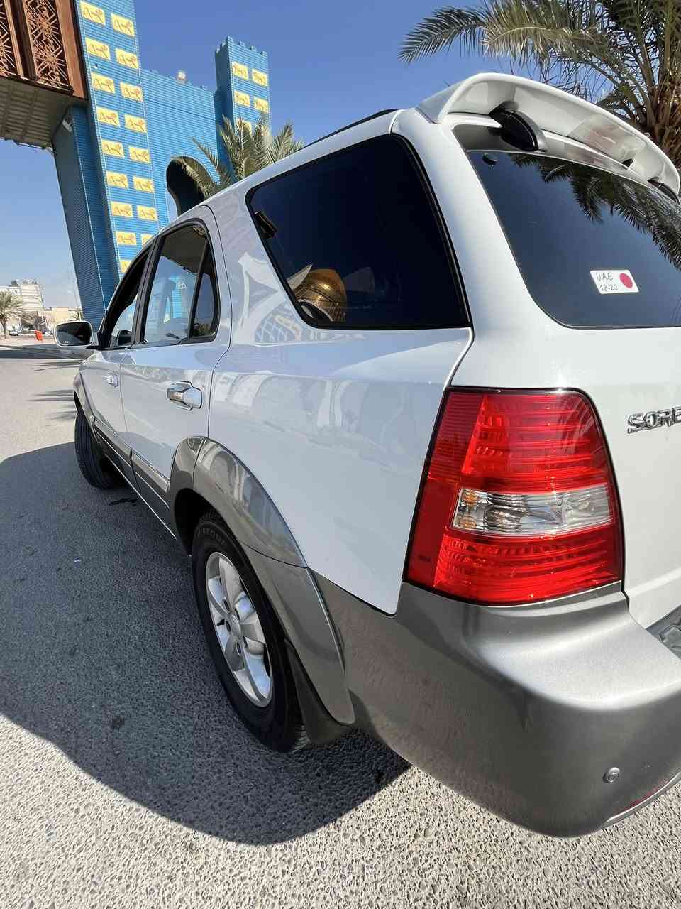 السلام عليكم للبيع سورنتو 2009 خليجي
7 راكب
رقم بصرة 
كفالة عامة 
فول مواصفات 
***********
سنوية 2028 مشروع وطني
السعر 118
