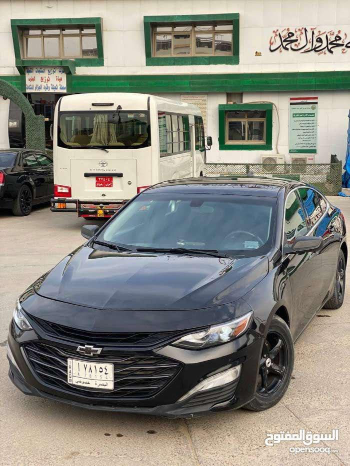 سياره ماليبو
مديل 18 محدث 22 
مكينه 1500 تيربو كفاله 
حداديه جديده 
انسى موضوع الحماوه ابد ماكو حماوه والتراي شرط 200 
حادث تبديل قطعتين  بنيد وجاملغ ايمن ضربه خفيفه م واصله لغد جاملغ الايسر بارد بيها طخات بسيطه 
السياره نقص بس غاز كمبريسر جديد بس بدون غاز 
ماشيه 150 الف كيلو 
السعر 105 وبيها مجال بسيط رقم بصره تحويل 
الرقم ***********  
***********
