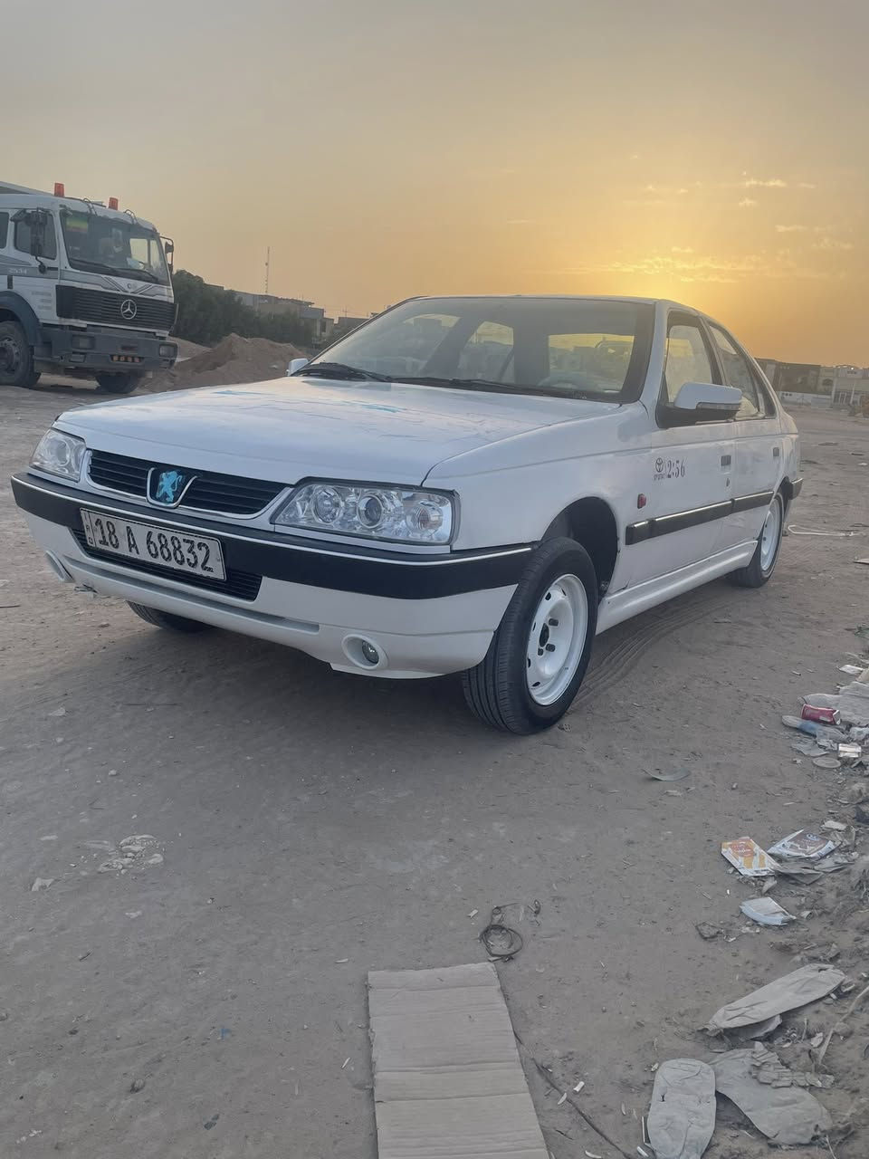 السلام عليكم للبيع بيجو 405 جئ ال اكس
حداديه جديد كهربائي كله شغاله تبريد شغال مكينه وكير جديد عنوان نجف مالك نجف سنويه جديد ل29
معمره كله السياره الشراي يخابر ***********
