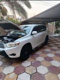 🔥 للبيع — Toyota Highlander 2009 🔥  🚘 اللون: أبيض مميز 📌 مكفولة كفالة ...