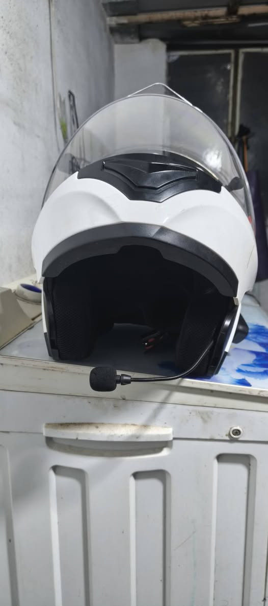 سلام عليكم ورحمة الله
خوذة أخو جديد سعره 40قفل ***********
