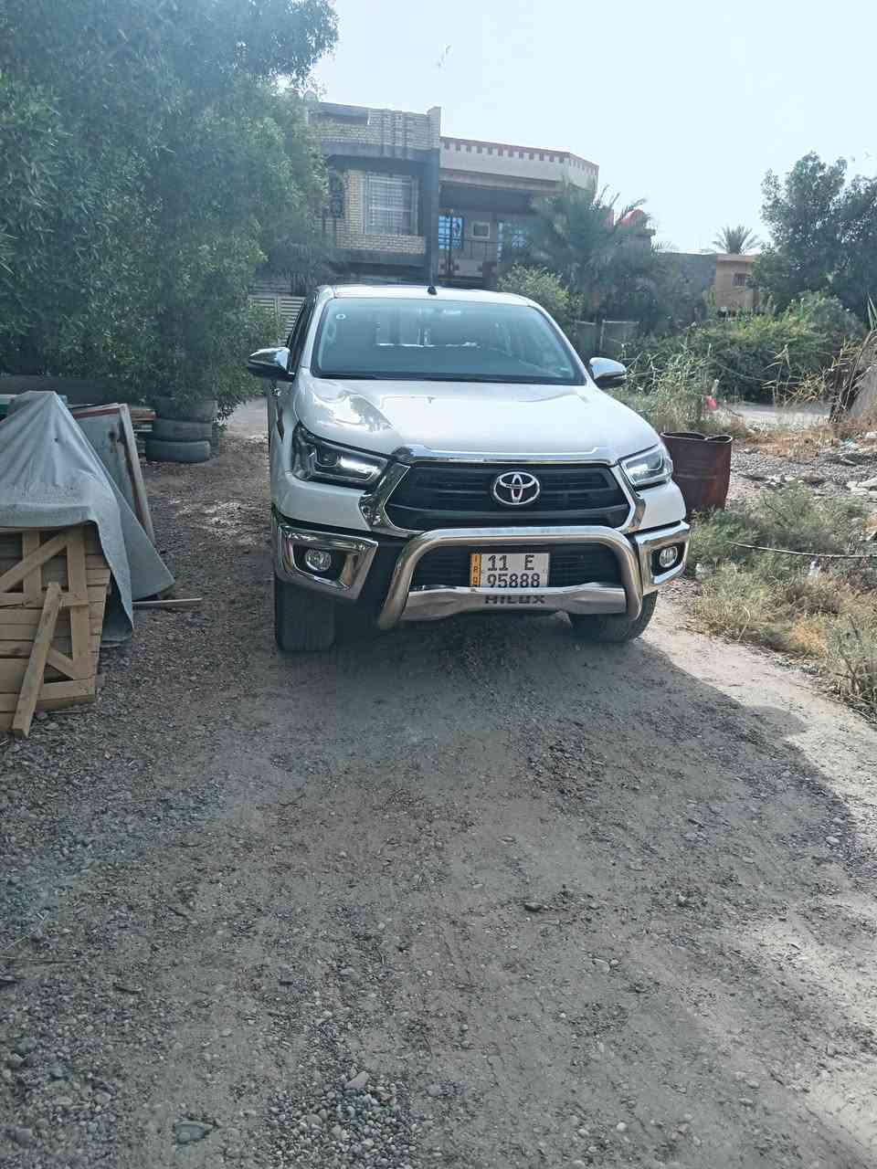 السلام عليكم بيكم هلوكس موديل ٢٣ ماشيه ٩٢ وكاله وكاله بعد سنوات ياله تصير حره شركة ساز كفاله عامه بس هاي الرصعه الموجوده بل الجاملق السعر ٢٨٥ ورقه مكان بغداد ابوا غريب *********** ابوا محمد
