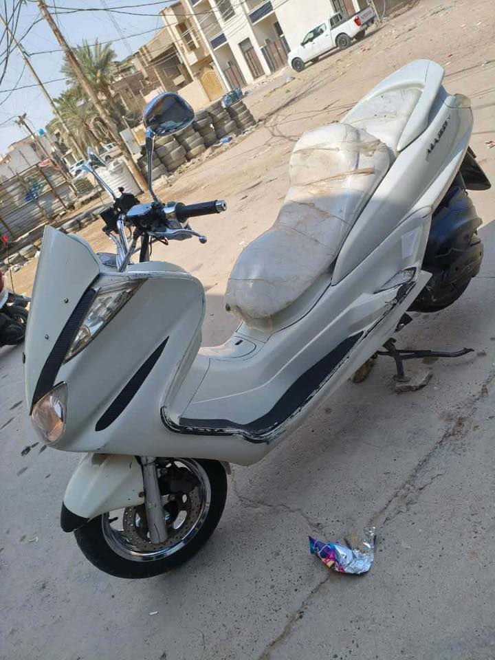 دراجه ملي  كراند  محرك 2500ccكامله بدون نقص  مزوده  سلي  ستيل للبيع *********** السعر 700 وبيها مجال
