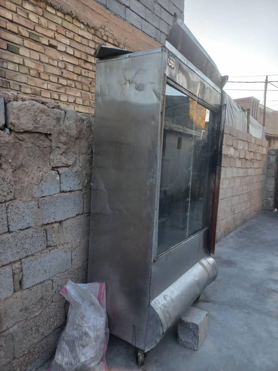 سلام عليكم شواي دجاج للبيع مكلف بنشر الاتصال  
***********
