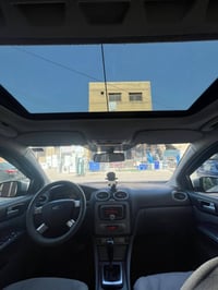 سلام علیکم فۆرت فۆکس 2011 تیتانیۆم فول فول مواسەفات  دوو کوشین هیتەر  ...