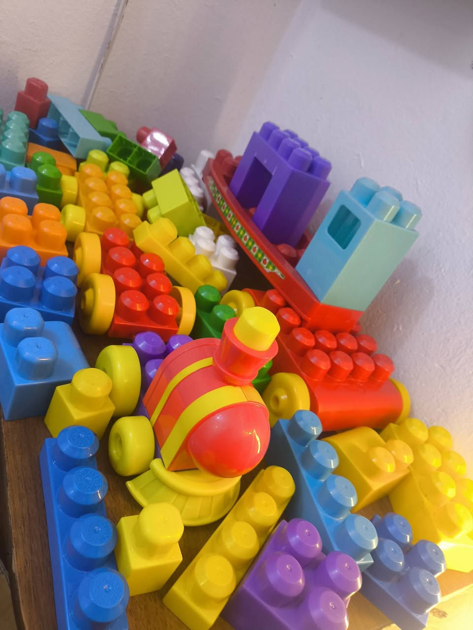 سلام عليكم العاب باله للبيع مكعبات حجم كبير ١٢٠ قطعه ب٢٥مع التوصيل  السيارات القطعه بالفين العابات القطعه ب٤ اكو ب٣


**إذا كنت صاحب هذا الإعلان وتريد حذفه لأي سبب، رجاءا أرسل رسالة إلى الدعم الفني**