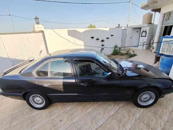 بي ام 535 بيه محرك 525 مسكر فانوص موديل 1991 سياره حلوه جاهزه كله شغال من دعاميه لدعاميه
تبريد شغل خير من الله  صدره حلوو 
سياره بصوره عامه حلوو نضيفه غرفته هم نضيفه سياره كدامكم 👀 
سياره معروضه 55 وبيه مجال خادم 
واسط كوت الاحرار 
*********** مامتواجد ع فيس
