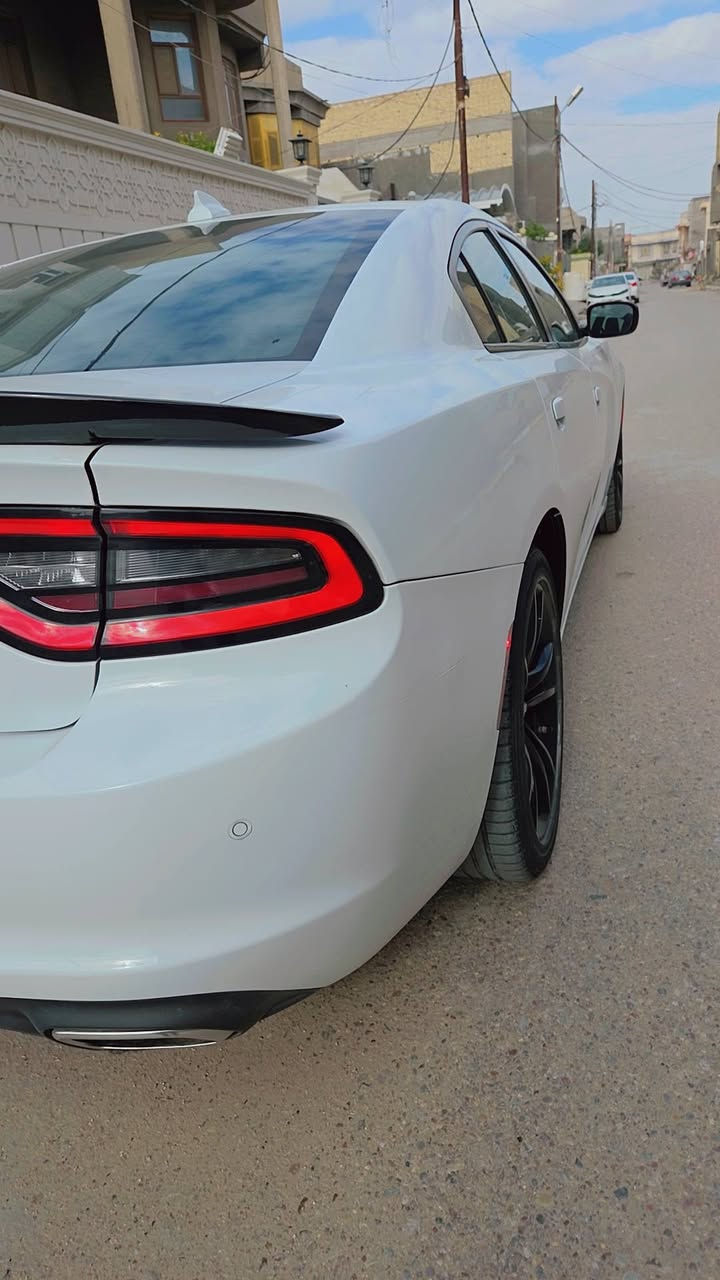 السلام عليكم 🤍
جارجر SXT موديل 2023

محرك 3600

ماشيه 48 الف ميل

رقم اربيل  

السياره كلين جايه من امريكا شغاله 

شرط مكفوله قطره صبغ ماكو 

تقريره مياه امطار 

سوناره وياهه كلشي واضح 

وهذا رقم الشاصي 

 2C3CDXBG5PH529524

السعر ب270 وبيه مجال 

 

***********
