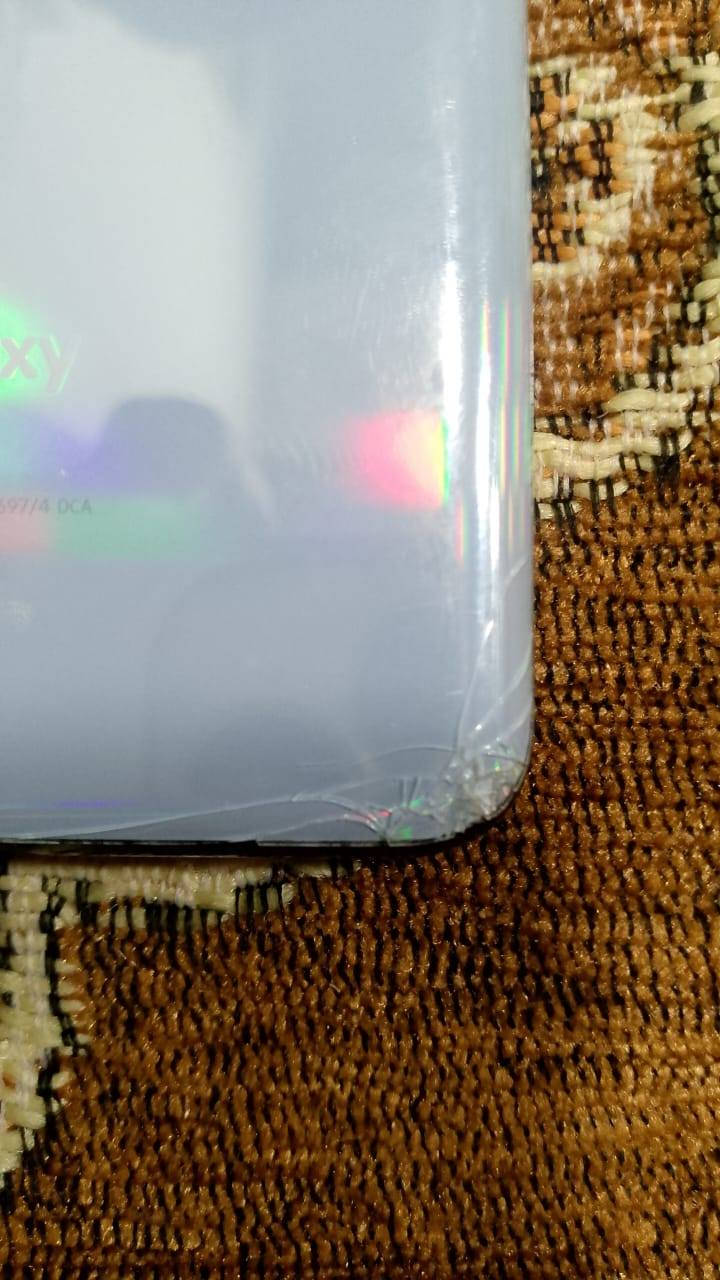 جهاز كلكسي  s20 5g
الشاشة6.2 بوصة - 1440x3200 بكسل 
الذاكرة الداخلية128 جيجابايتالرام12 جيجابايت
الكاميرا12 + 64 + 12 ميجابكسلال
معالجSamsung Exynos 990
البطارية4000 مللي أمبير

السعر اخو البلاش ٢٢٥ الف  مكان البياع 
*********** واتس اب
