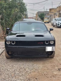 تشالنجر SXT • ٢٠١٥ • محرك ٣.٦