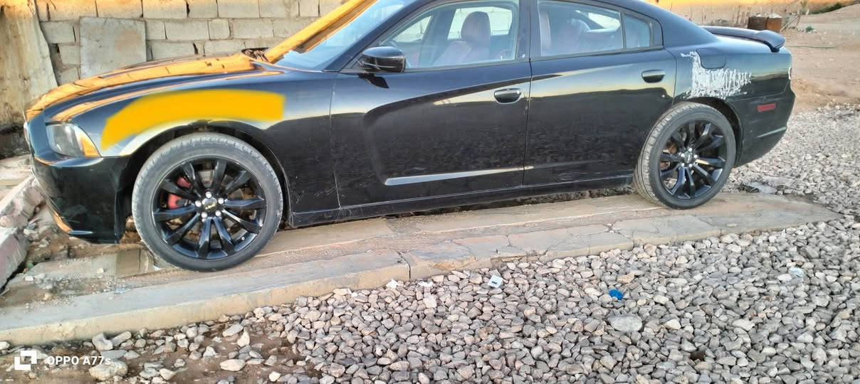 سلام عليكم جارجر هيمي 2013 للبيع أو مراوس اوباما خصوصي حسب القناعه السياره جاهزه سياره حادثها جاملخ أيسر الباقي مكفول من كلشي ليحب يتصل موجود واتساب 
السعر 140 
المكان الشعب 
*********** واتساب 
*********** واتساب
