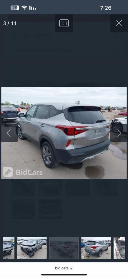 السلام عليكم اهلنا الطيبين
كيا سيليتوس 2022
محرك 2000 دوش
بدون ايرباك( مضارب ولا يرباك )
تحكمات استيرن
تدفئة بالستيرن
مثبت سرعه 
تحديد مسار
اطفاء ذاتي
ماشية 66 الف كيلو
 
السيارة بدون ايرباك
الراديترات بلاديه 
تبريدها يخبل
افولها محسن عادي ما عليها شي
بقمة حر البصره فولتها عادي ماعليها شي
وتبرديها ما شاء الله
دهن ابدله كله اصلي 
مبدل زوج تايرات امامي
:

⚫️السياره اتصلحت بدبي وماعجبني تصليحها
عدت تصليحها من جديد هنا بالعراق
رقمها بصره الجديد باسمي
سنويه 2029  شرط التحويل

⚫️منزل صوره ماشر عليها بالاخضر دوائر
هنا صاير تعديل كلش كلش بسيط براس الشاصي 
يعني تعديل ما ينذكر بس اكتبه للامانه
( لا تسحك تاير وبجمها مرتبه للاخير )
وهذا صار لان العرضانيه بالضربه اخذت وياها بداية الشاصي قليل

⚫️الباب الوره العبري بي طعجه خفيفه ما مسويها

صورها القديمه والجديده نزلته
كتبت هواي حتى اكون صادق بالبيع وتجي وتشوف اذا عاجبتك

السياره كامله دهن وبانزين وفر العراق بيها

سعرها 168 ورقه وبيها مجال حگ الجيه
موجوده بالبصرة
وهذا رقمي ***********
واسف ع الاطاله وربي يوفق ويرزق الجميع
