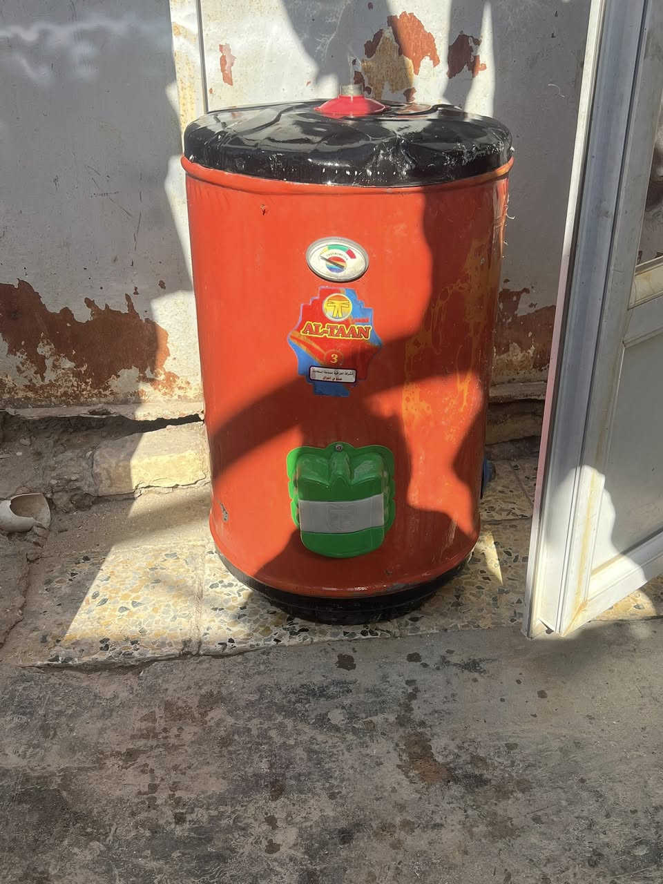 متاح. سخان. استخدام. قليل. حجم. اصغير. مكاني. ديوانيه.  ***********
