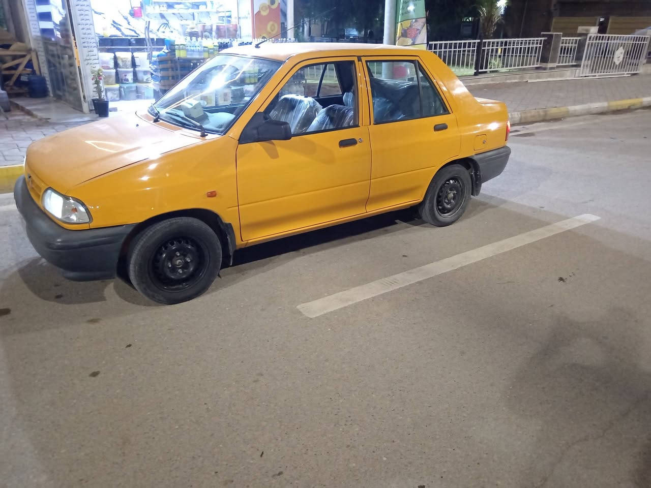 السلام عليكم سايبه 24 للبيع بيه صبق باب جاملق السعر 63اي ستفار اتصل ***********
