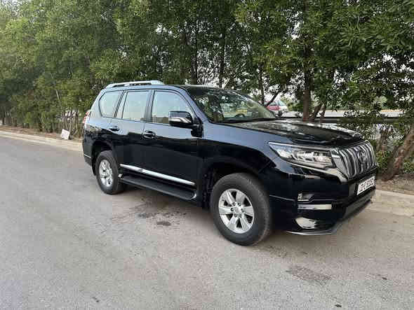 برادو 2019  TXS ساز 
سياره فول 1ع1
فتحه 
بصمه ابواب 
بصمه تشغيل 
بصمه صندوك 
جلد
كراسي كهرباء
تحكمات ستيرن 
5 ويل كب
زراك لايت عدسات زينون 
فور ويل 
شاشه جبيره 
كامره 
حساسات 
سياره كلش جديده بدون قطره صبغ 
3 قطع تبريد
7راكب
مري شفط
رقم اربيل باسمي ورقمها شبه مميز 
مكان السياره حي الخضراء 
السعر 395 وبيها مجال بسيط
***********
