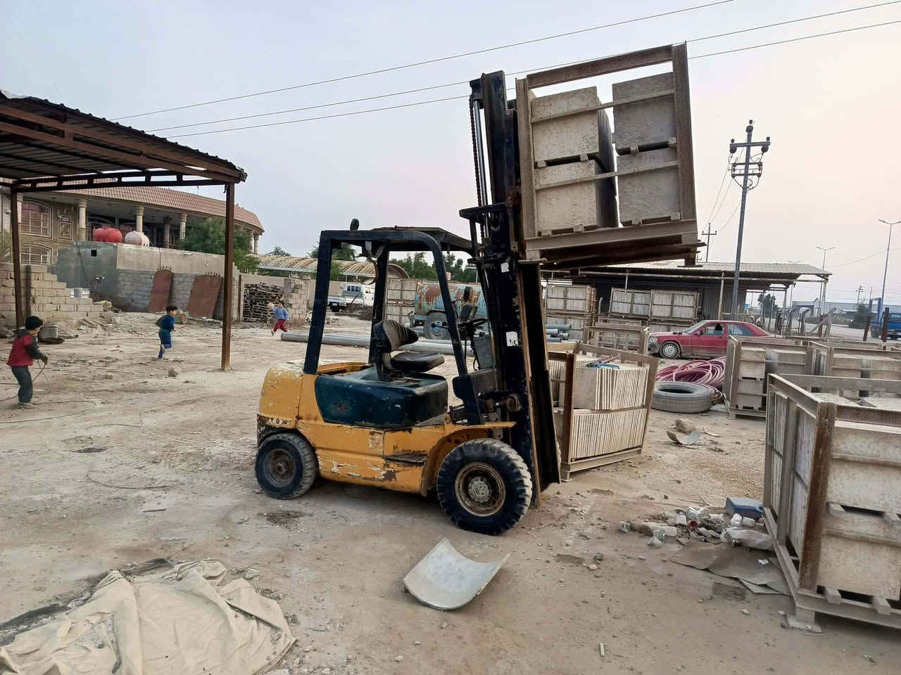 السلام عليكم رافعه شوكيه صيني
جب ناصي حركتين موديل 2007 
العنوان بابل الشوملي ***********
