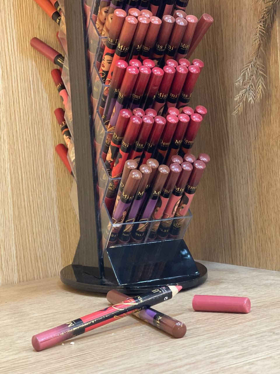 بعض منتجات الكوزمتك 💄الاسعار جدا بسيطه و المنتجات راقيه جداً 🎀🍓 بسم الله الرحمن الرحيم 🌸يـم ابـو دعـاء تـمـيـزي بـكـل الاشـياء 🌸 شوفو المـفاجـئه الـي بلـ سـتوري 🌱  
✉️ تـوصـيل  لكل العراق متـوفر✅
📍 المسيب – سوق المسكف (سوق الذهب).
📲 *********** (واتساب موجود).

🔗 إنستغرام: @ab_d1aa
@ab_d3aa
@ab_d2aa
🔗 تيـك تـوك 7__mud

تنويه🚨: لا يوجد لدينا أي فرع آخر

#اكسبلور #ترند #ريلز #explorepage
#عروض
